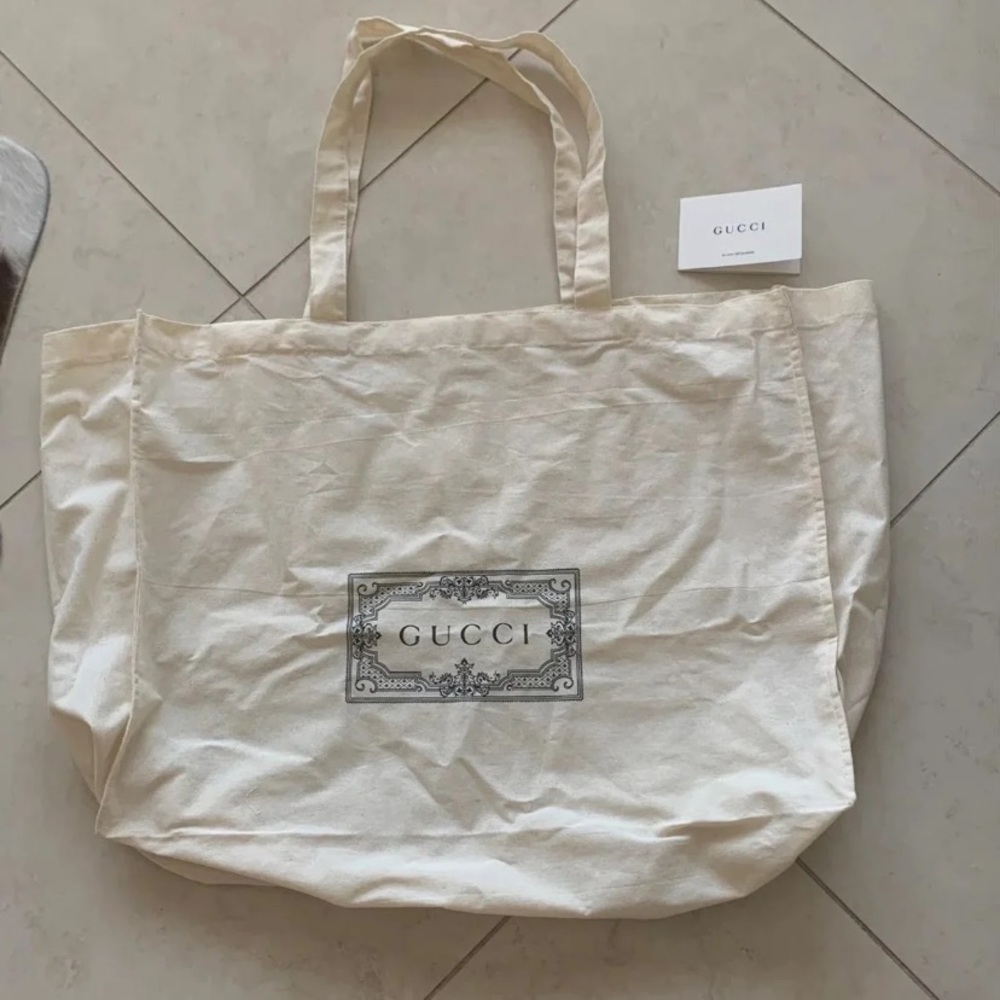 Gucci tote bag